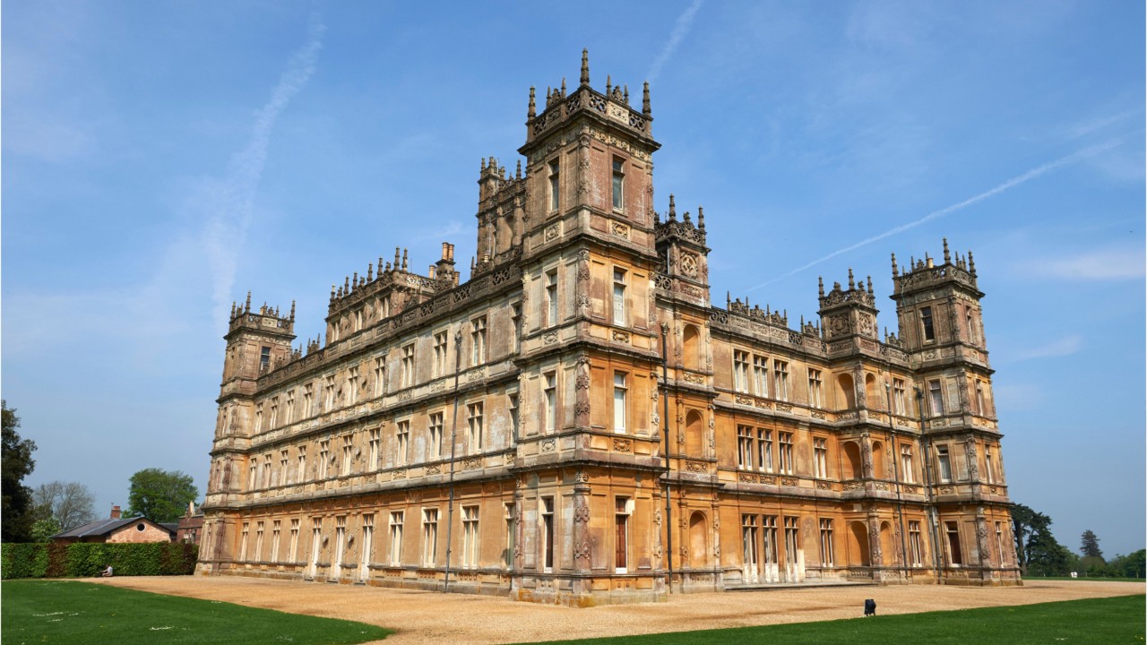 You can stay for a night in ‘Downton Abbey’
