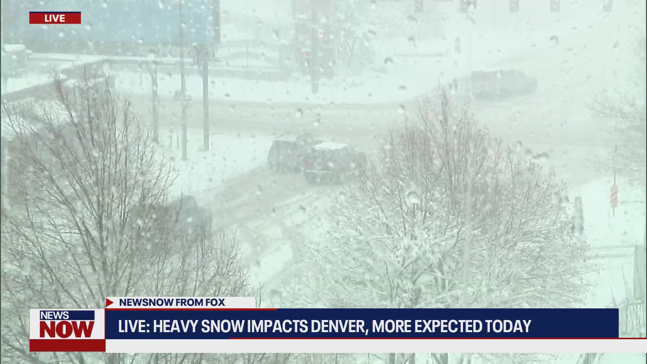 Heavy snow impacts Denver, Colorado