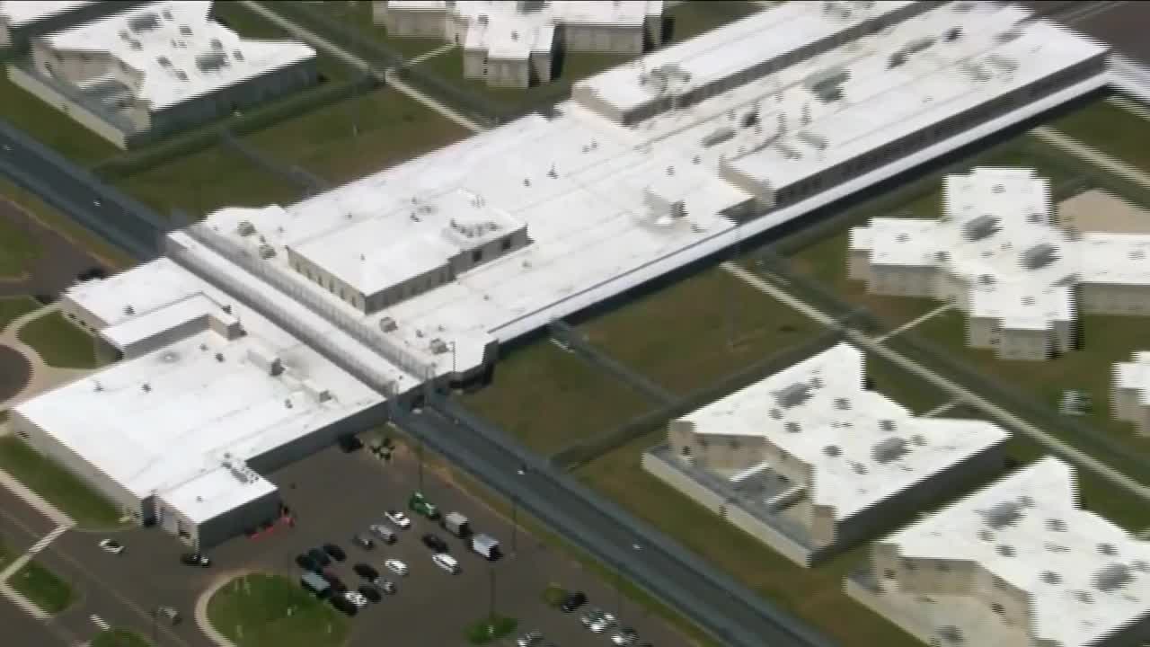 Bill Cosby leaves prison after PA Supreme Court vacates sexual assault conviction