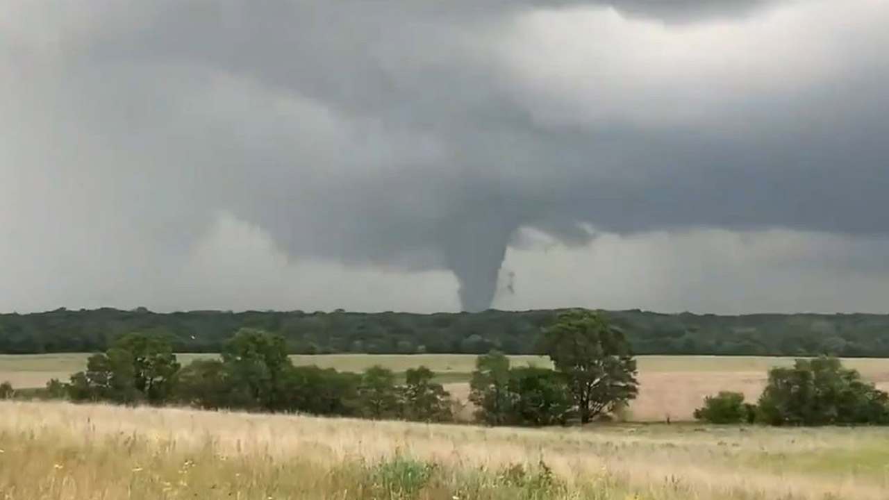 12 tornadoes confirmed in Central Iowa